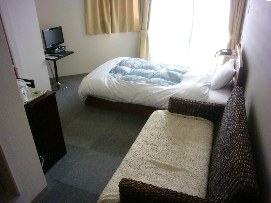 Business Hotel Nishi Otsu Exterior foto